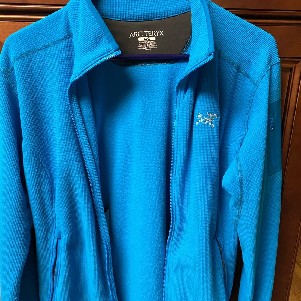 Arc'teryx Vibrant Blue Jacket
